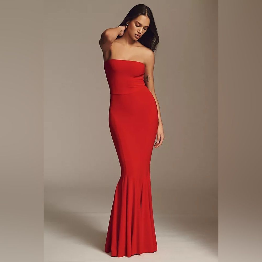 Norma Kamali Strapless Fishtail Gown in Tiger Red, NWT, Size L-40 - Picture 2 of 16